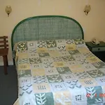 Hotel George 2*