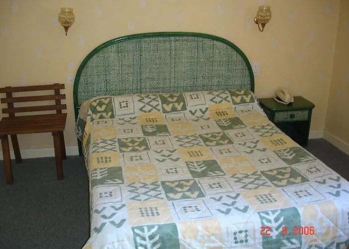 Hotel George 2*